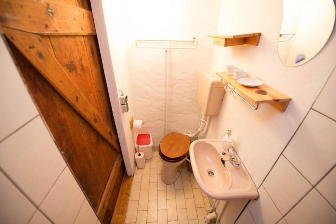Apartmán Wohnen Im Denkmal Gumperda Exteriér fotografie
